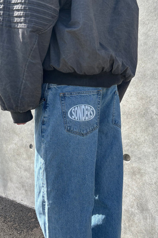 SONDERS Circle White // Baggy Jean