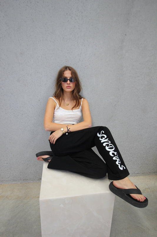 SONDERS original font- White