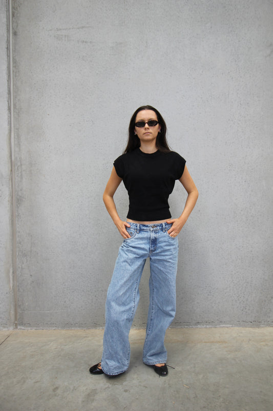 Light Wash jeans-No Print // Baggy Jean