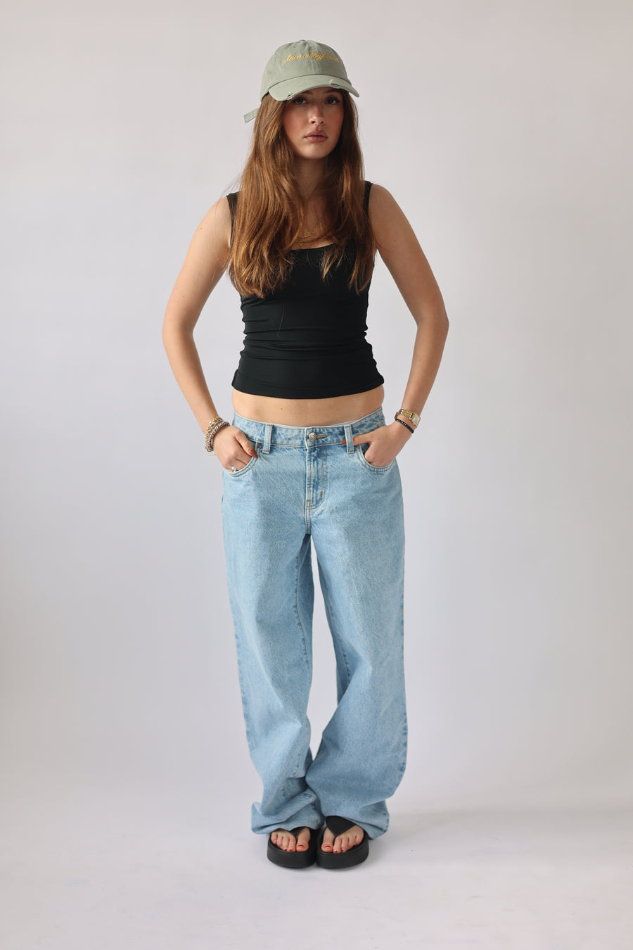Light Wash jeans-No Print // Baggy Jean