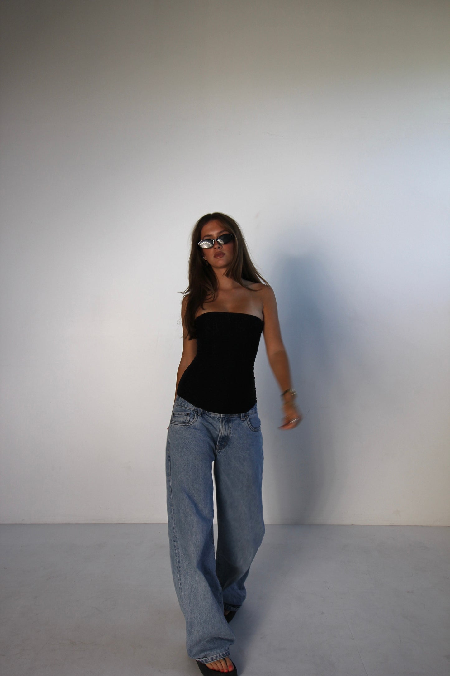 SONDERS cloud font- Red// Baggy Jean