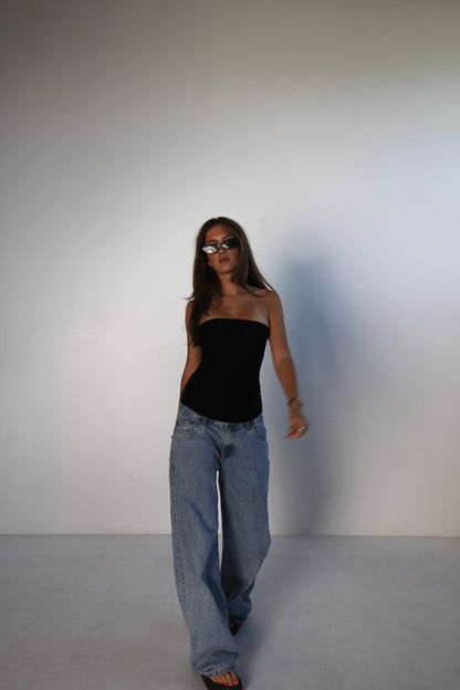 SONDERS cloud font- Red// Baggy Jean