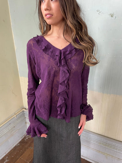 TREND Lace ruffle blouse
