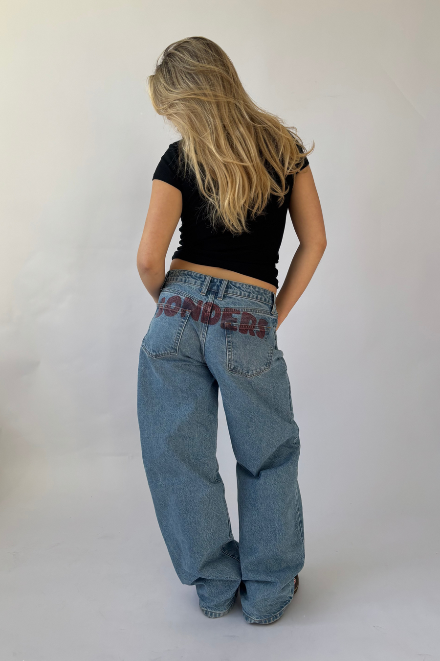 SONDERS cloud font- Red// Baggy Jean