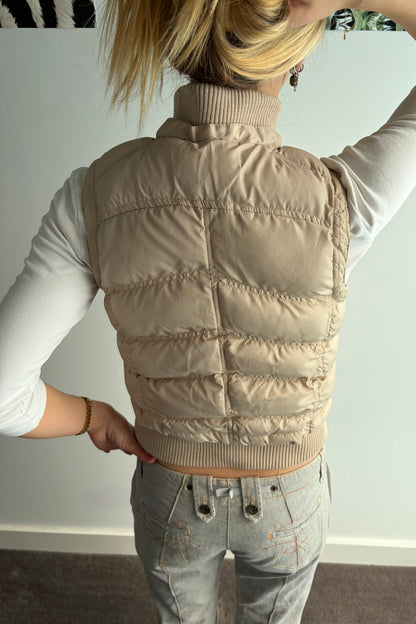 Vintage Cream Zip-Up Puffer Vest
