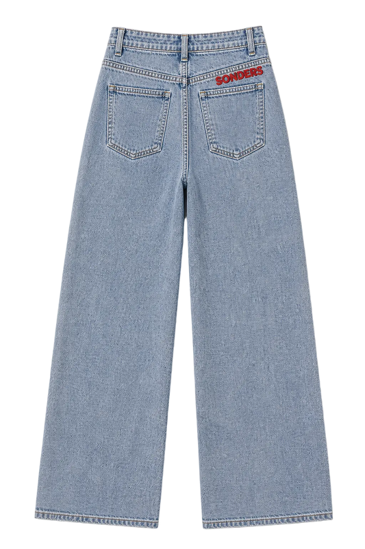 Red Thread // Baggy Jean